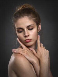 40代の肌のたるみ改善に効果的な化粧品の口コミは？